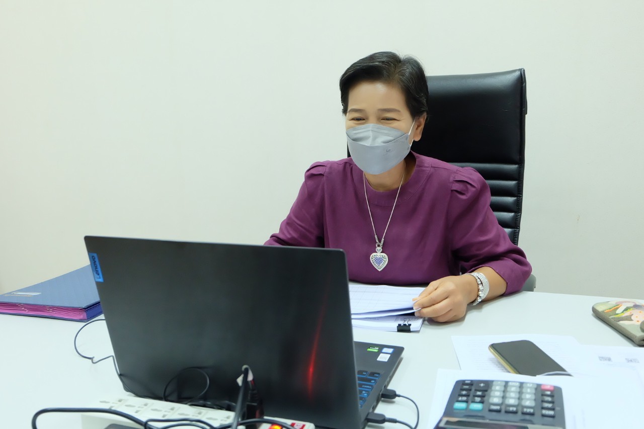 title - ผู้ตรวจราชการกรม ประชุมตรวจติดตามความก้าวหน้าผลการดำเนินงานตามแผนการตรวจราชการ ประจำปีงบประมาณ พ.ศ. 2565 ของ ส.ป.ก. รอบที่ 1 เขตตรวจราชการที่ 4 (ส.ป.ก.สุพรรณบุรี)